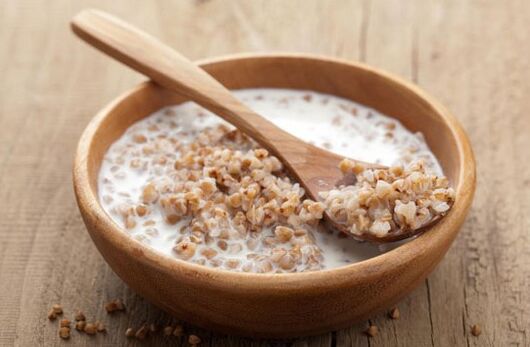 បបរ buckwheat ជាមួយ kefir